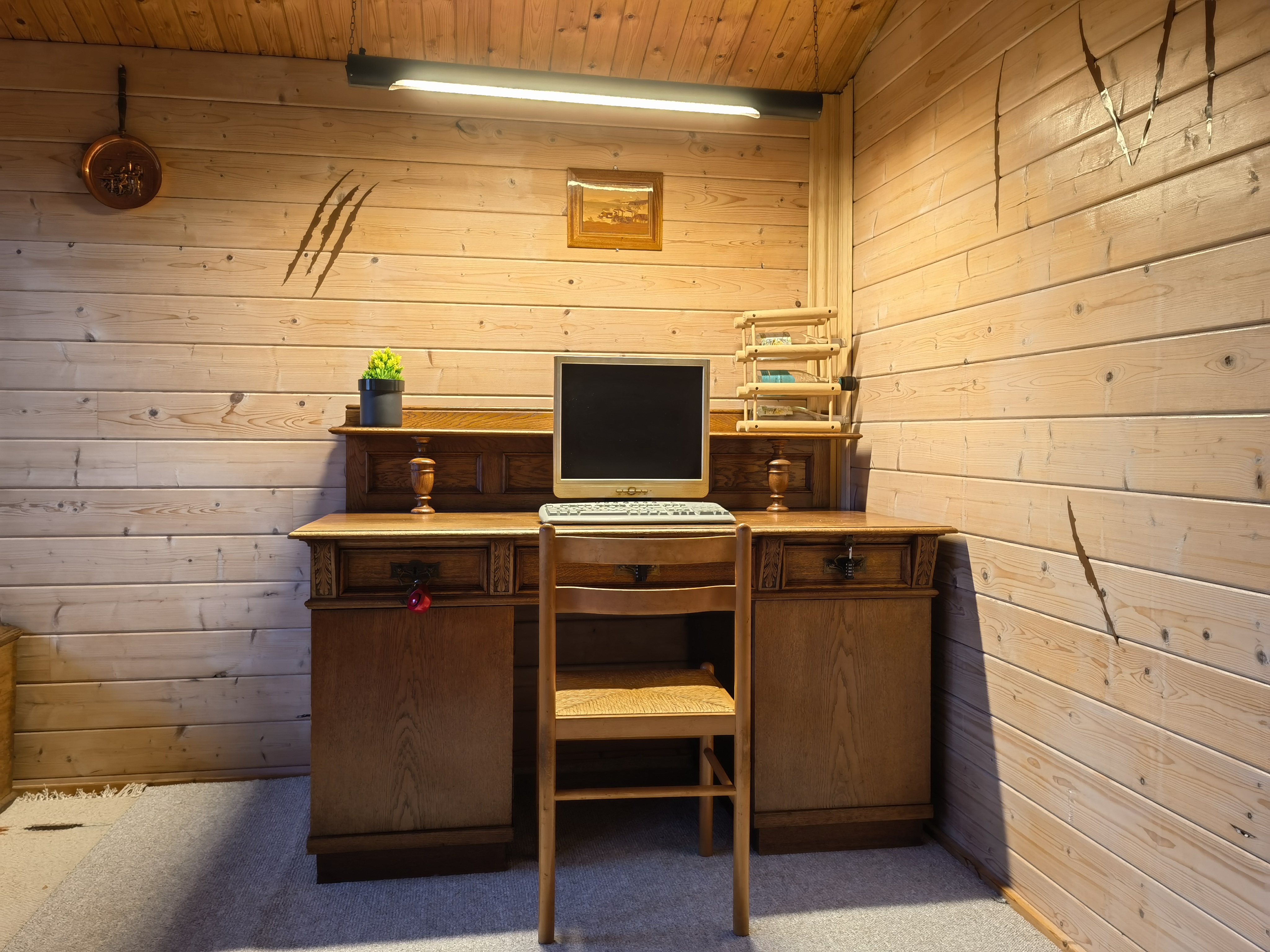 Inside the cabin (3)